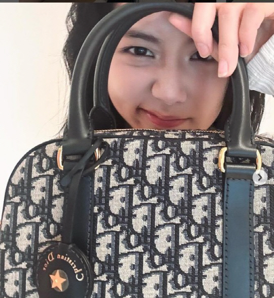 디올 엠베서더 블랙핑크 지수.<지수 SNS 캡처>